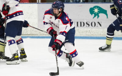 OREGON DUCKS HOCKEY SIGNS AMERICANS FORWARD JACKSON HENNNINGSGARD
